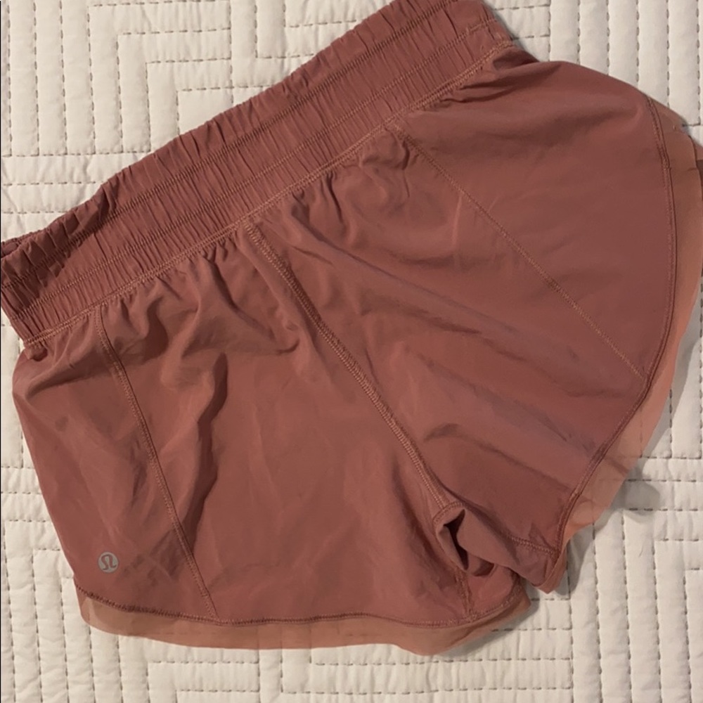 Lululemon Hotty Hot shorts
